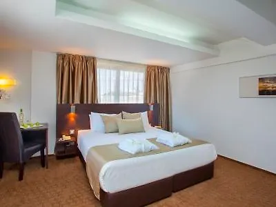 לרנקה Amorgos Boutique Hotel